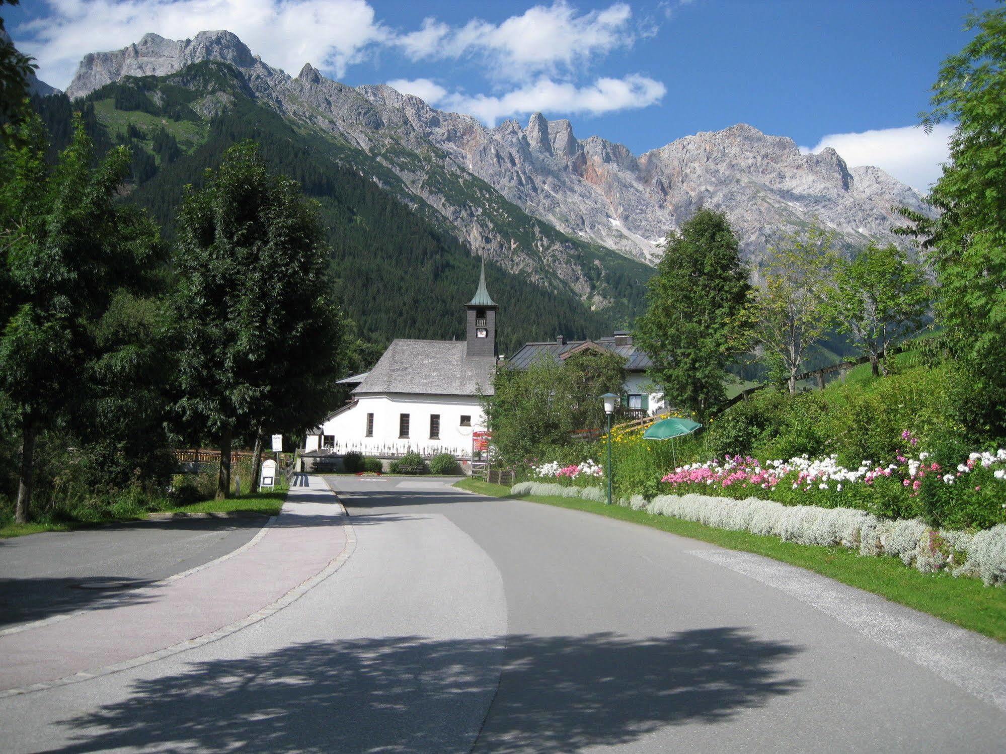 Mountain-Apart Simonhof Maria Alm am Steinernen Meer Bagian luar foto
